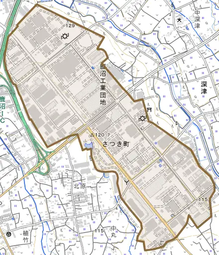 さつき町とその周辺の地図。町の範囲を重ねている