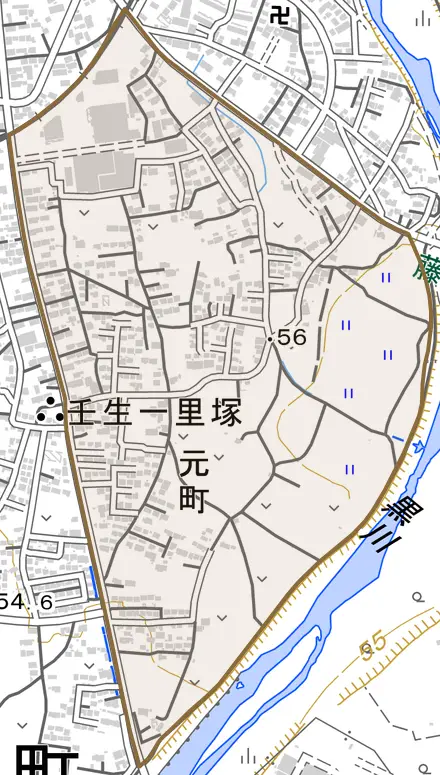 元町とその周辺の地図。町の範囲を重ねている