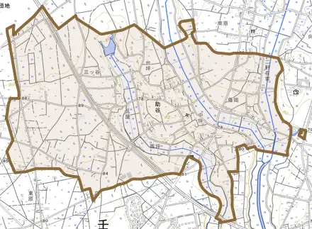 大字助谷とその周辺の地図。町の範囲を重ねている