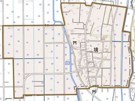境とその周辺の地図。町の範囲を重ねている