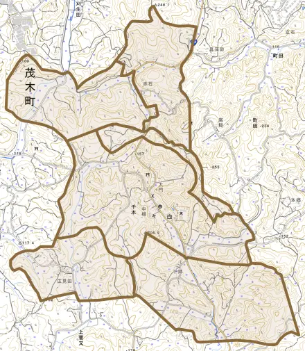 大字千本とその周辺の地図。町の範囲を重ねている