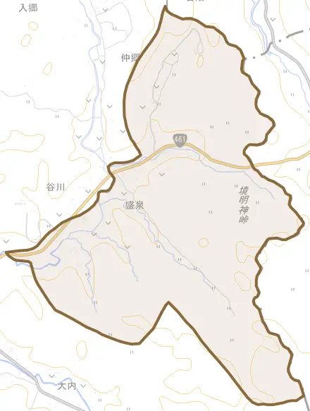 盛泉とその周辺の地図。町の範囲を重ねている