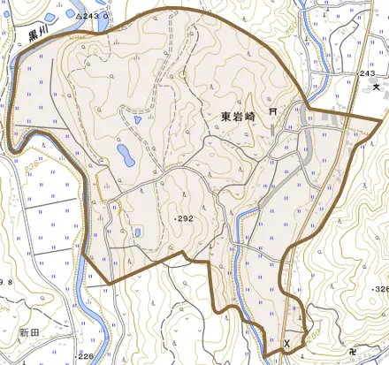 大字東岩崎とその周辺の地図。町の範囲を重ねている
