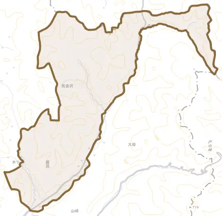 大字蓑沢とその周辺の地図。町の範囲を重ねている