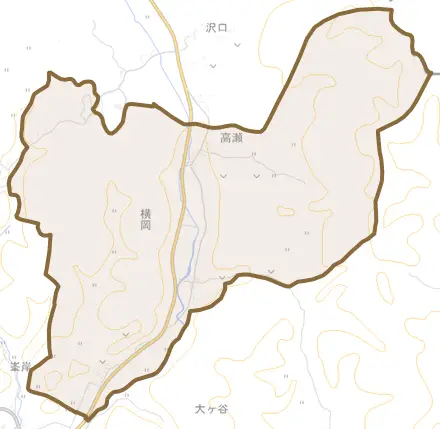 大字横岡とその周辺の地図。町の範囲を重ねている