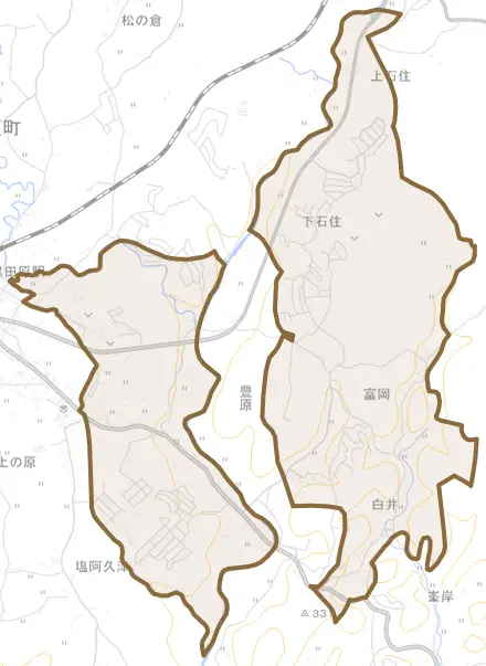 大字富岡とその周辺の地図。町の範囲を重ねている
