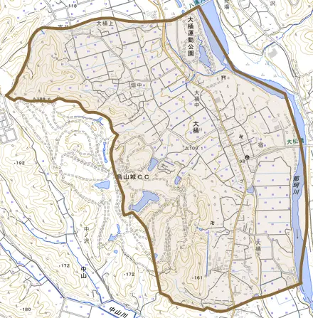 大桶とその周辺の地図。町の範囲を重ねている