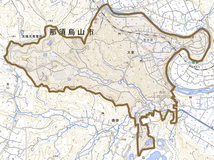 大里とその周辺の地図。町の範囲を重ねている