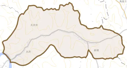 大沢とその周辺の地図。町の範囲を重ねている