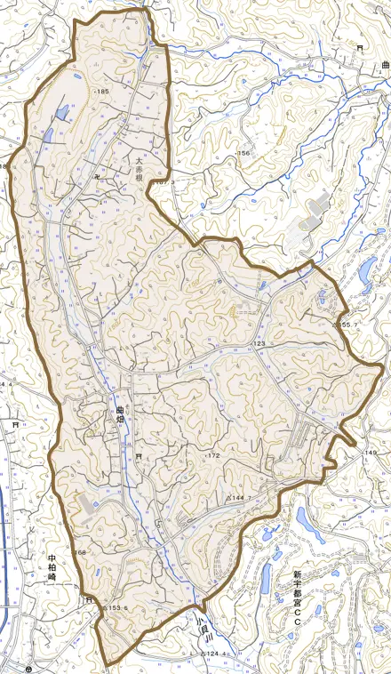 曲畑とその周辺の地図。町の範囲を重ねている