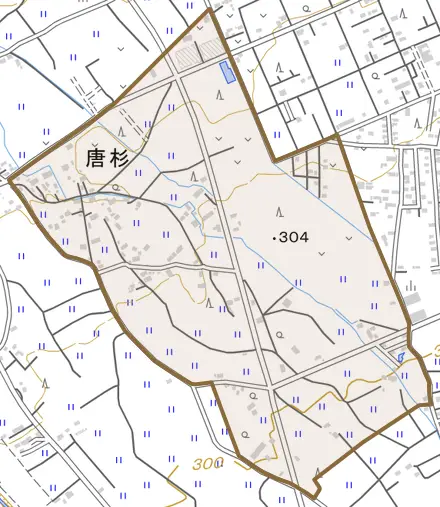 唐杉とその周辺の地図。町の範囲を重ねている