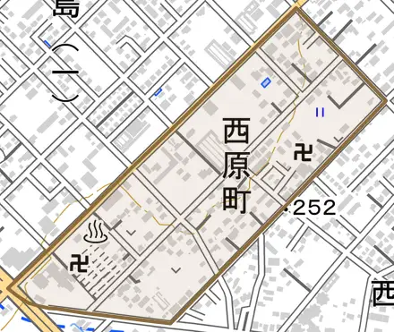 西原町とその周辺の地図。町の範囲を重ねている