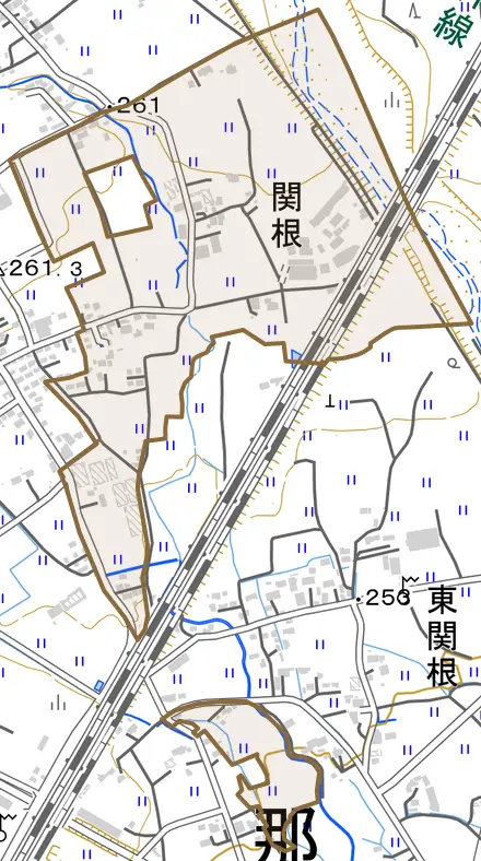関根とその周辺の地図。町の範囲を重ねている