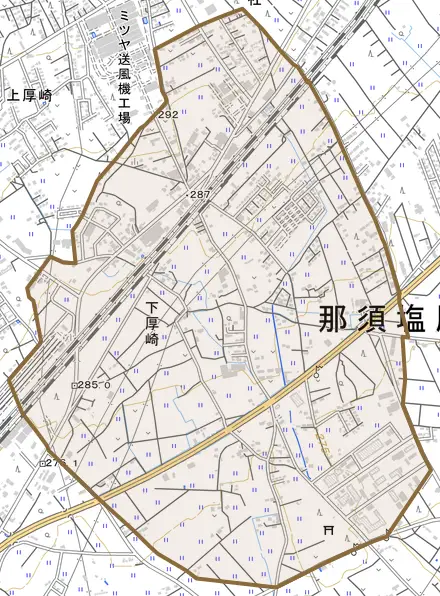 下厚崎とその周辺の地図。町の範囲を重ねている