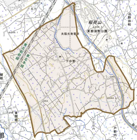 下中野とその周辺の地図。町の範囲を重ねている