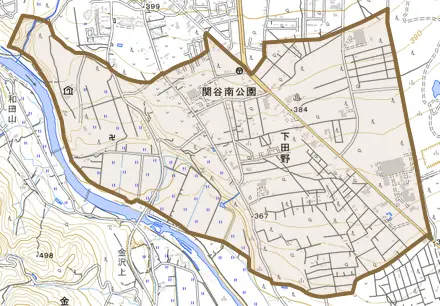 下田野とその周辺の地図。町の範囲を重ねている