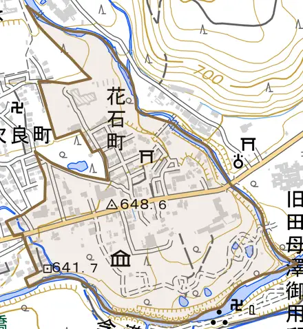 花石町とその周辺の地図。町の範囲を重ねている