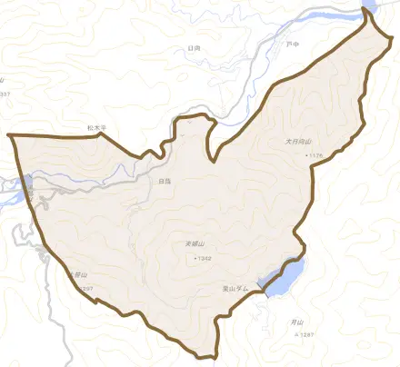 日蔭とその周辺の地図。町の範囲を重ねている