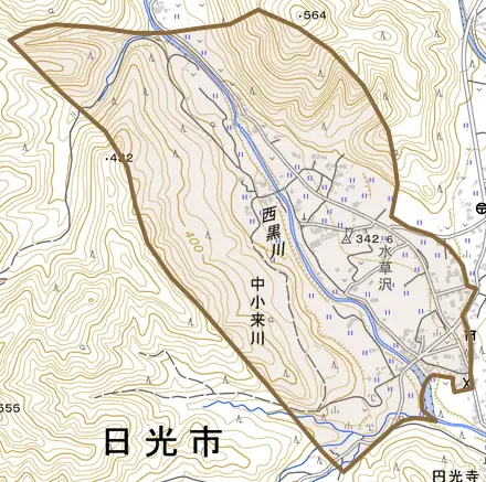 中小来川とその周辺の地図。町の範囲を重ねている