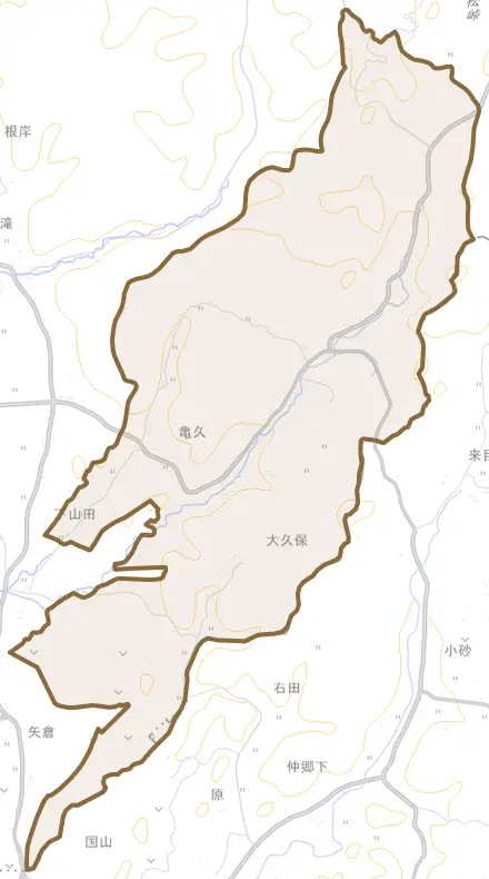 亀久とその周辺の地図。町の範囲を重ねている