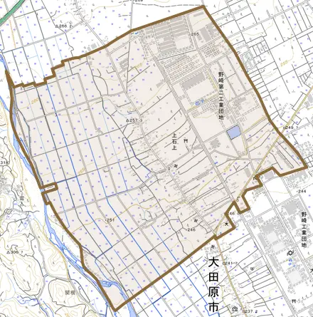 上石上とその周辺の地図。町の範囲を重ねている