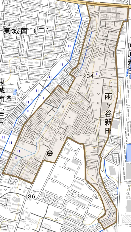 大字雨ケ谷新田とその周辺の地図。町の範囲を重ねている
