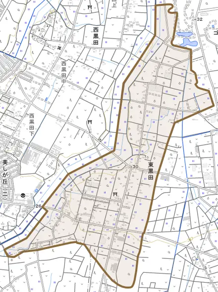 大字東黒田とその周辺の地図。町の範囲を重ねている