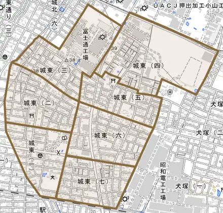 城東とその周辺の地図。町の範囲を重ねている