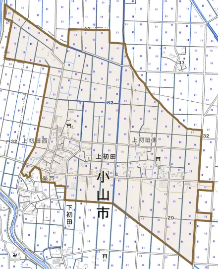 大字上初田とその周辺の地図。町の範囲を重ねている
