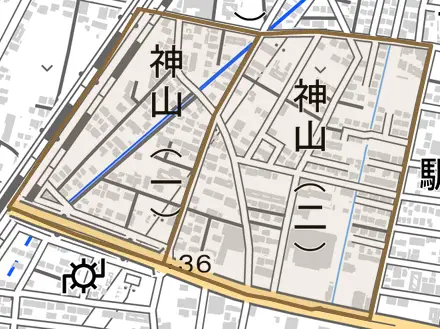 神山とその周辺の地図。町の範囲を重ねている