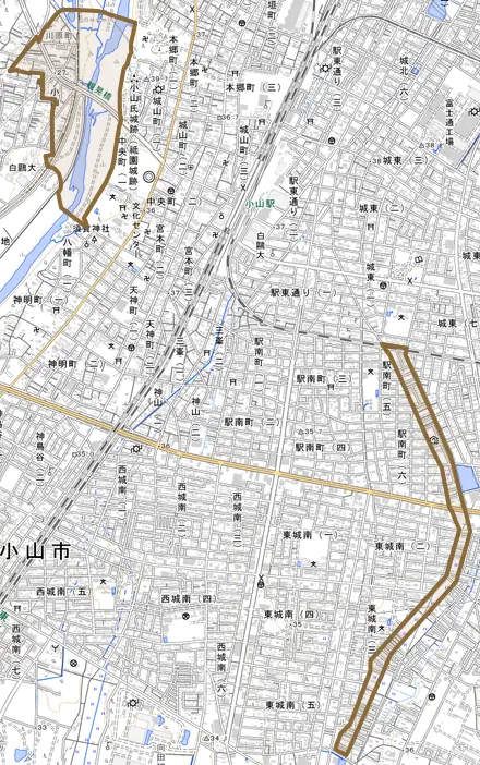 大字小山とその周辺の地図。町の範囲を重ねている