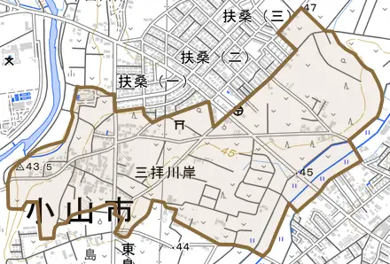 大字三拝川岸とその周辺の地図。町の範囲を重ねている