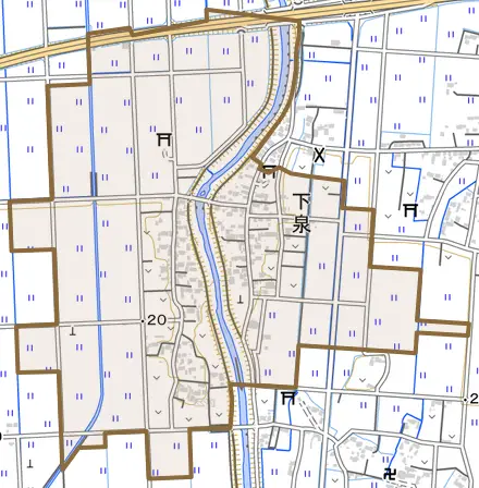 大字下泉とその周辺の地図。町の範囲を重ねている