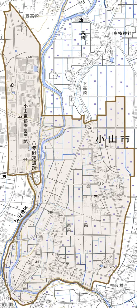 大字梁とその周辺の地図。町の範囲を重ねている