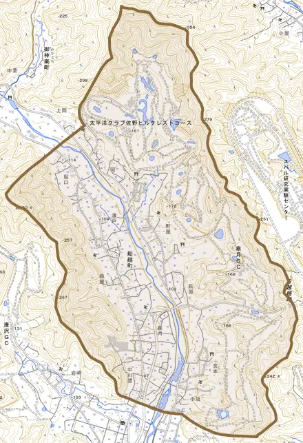 船越町とその周辺の地図。町の範囲を重ねている