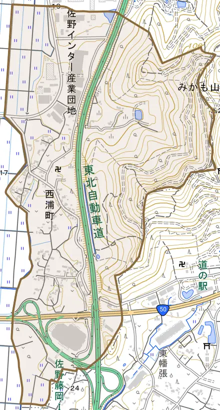 西浦町とその周辺の地図。町の範囲を重ねている