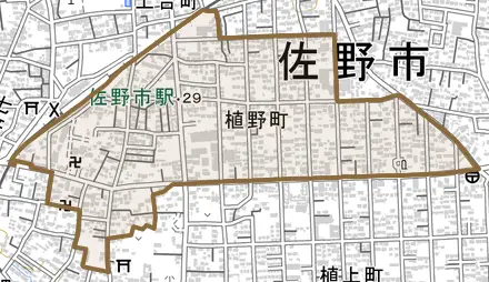 植野町とその周辺の地図。町の範囲を重ねている