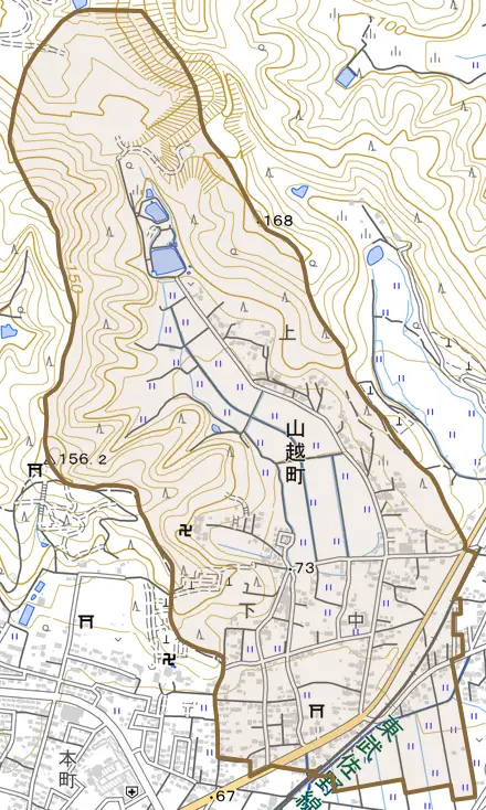 山越町とその周辺の地図。町の範囲を重ねている