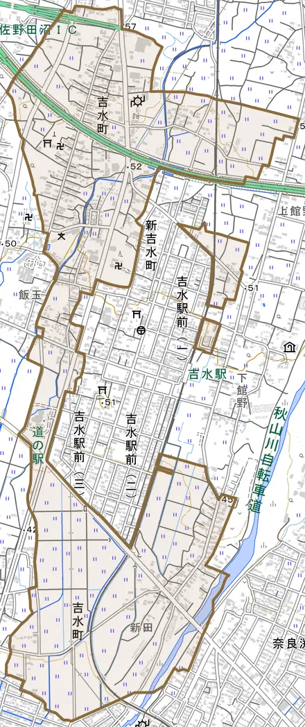 吉水町とその周辺の地図。町の範囲を重ねている