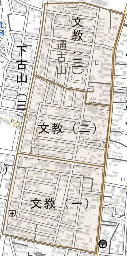 文教とその周辺の地図。町の範囲を重ねている