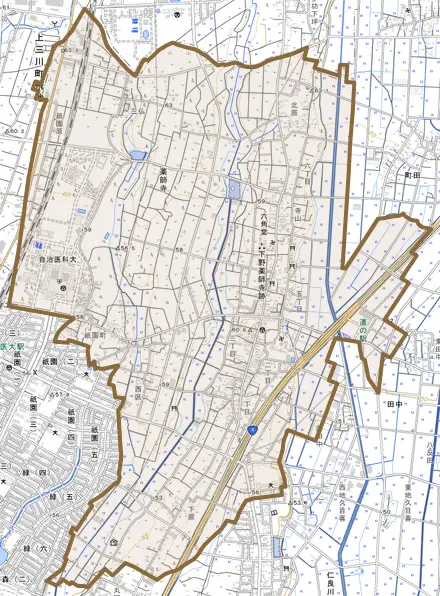 薬師寺とその周辺の地図。町の範囲を重ねている