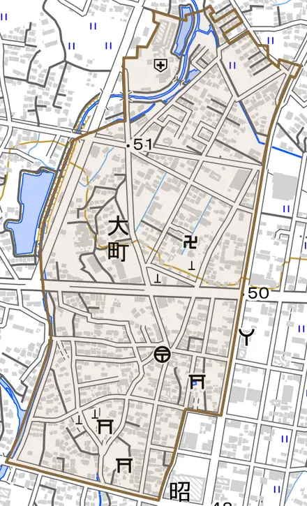 大町とその周辺の地図。町の範囲を重ねている