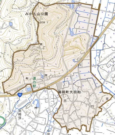 藤岡町大田和とその周辺の地図。町の範囲を重ねている