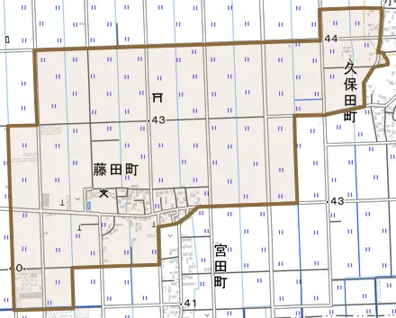 藤田町とその周辺の地図。町の範囲を重ねている