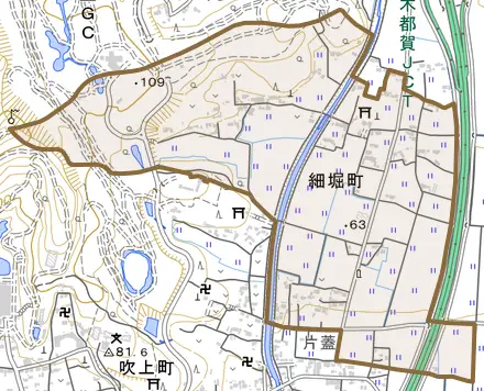 細堀町とその周辺の地図。町の範囲を重ねている