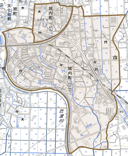 城内町とその周辺の地図。町の範囲を重ねている