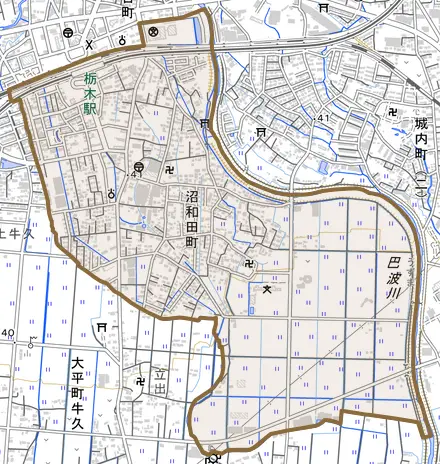 沼和田町とその周辺の地図。町の範囲を重ねている