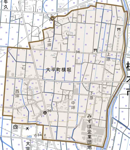 大平町横堀とその周辺の地図。町の範囲を重ねている