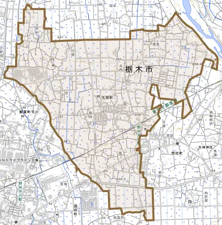 大塚町とその周辺の地図。町の範囲を重ねている