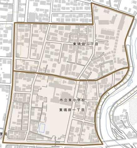 東塙田とその周辺の地図。町の範囲を重ねている